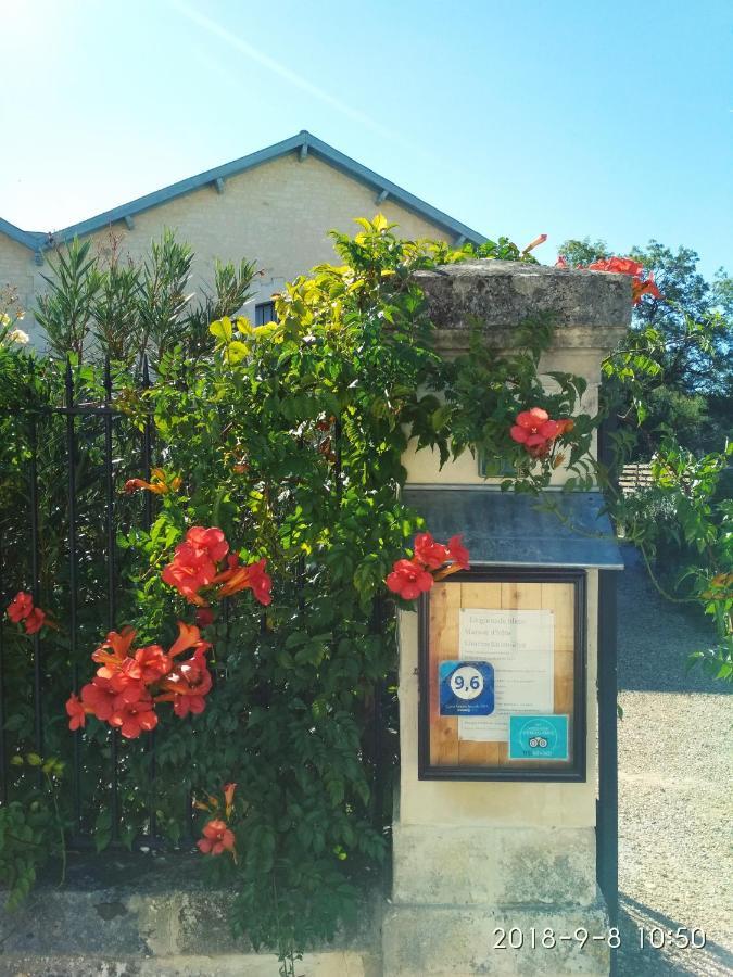 Chambre D'Hotes La Grenade Bleue Pons Kültér fotó